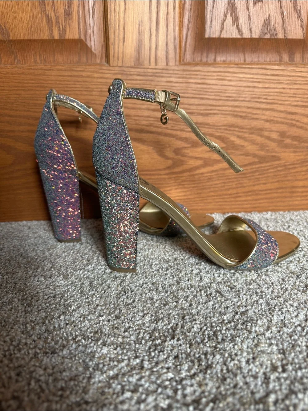 G by Guess stylish block